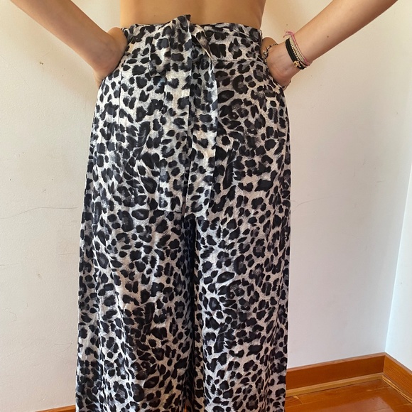 COPY - Cheetah print pants - Picture 3 of 4